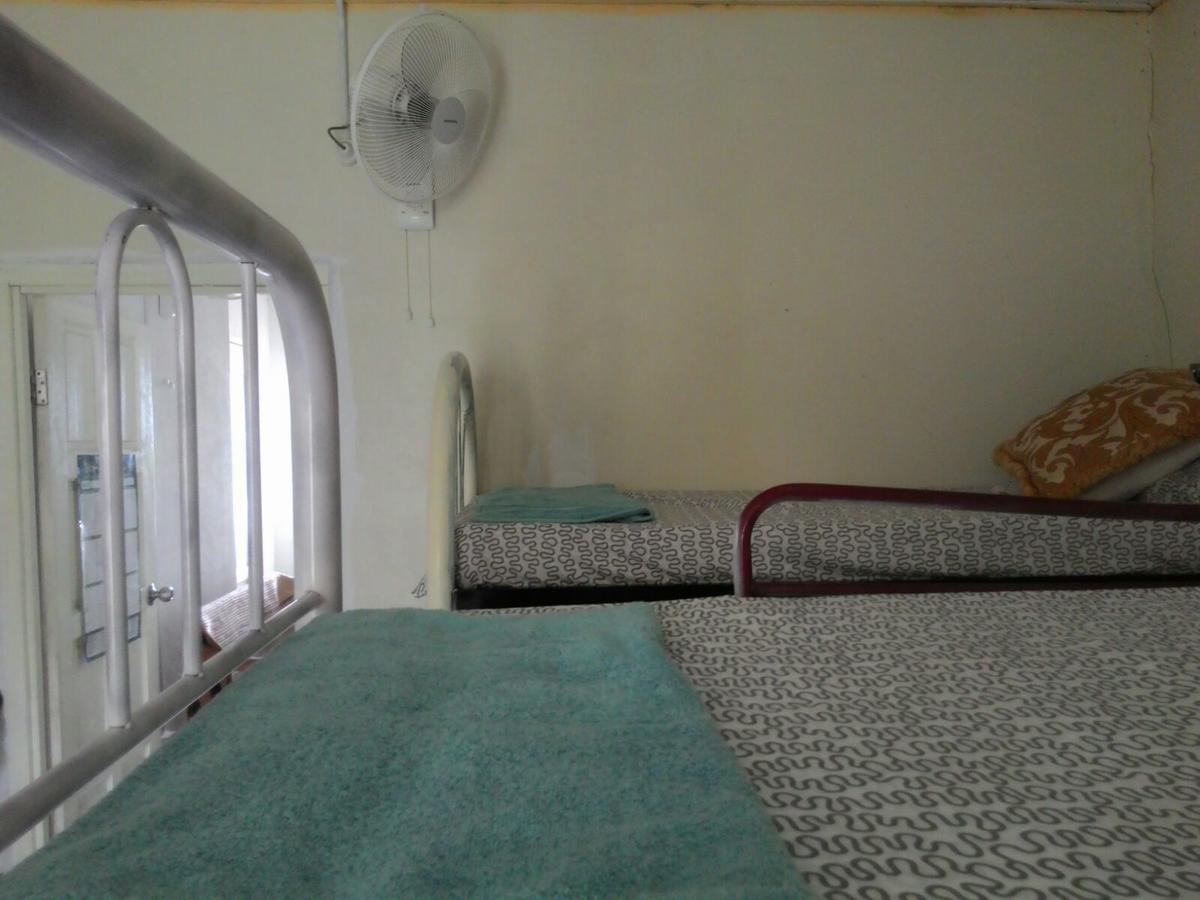 Pandan Beach Homestay Kampong Pandan Exterior photo